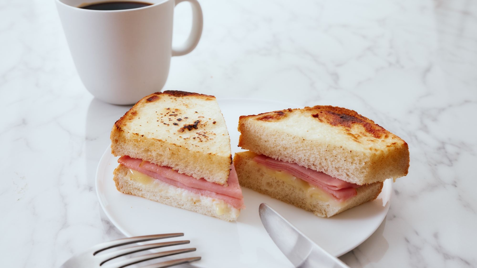 【2泊以上でお得】バリューレート連泊プラン「室料のみ（軽朝食付き)」_