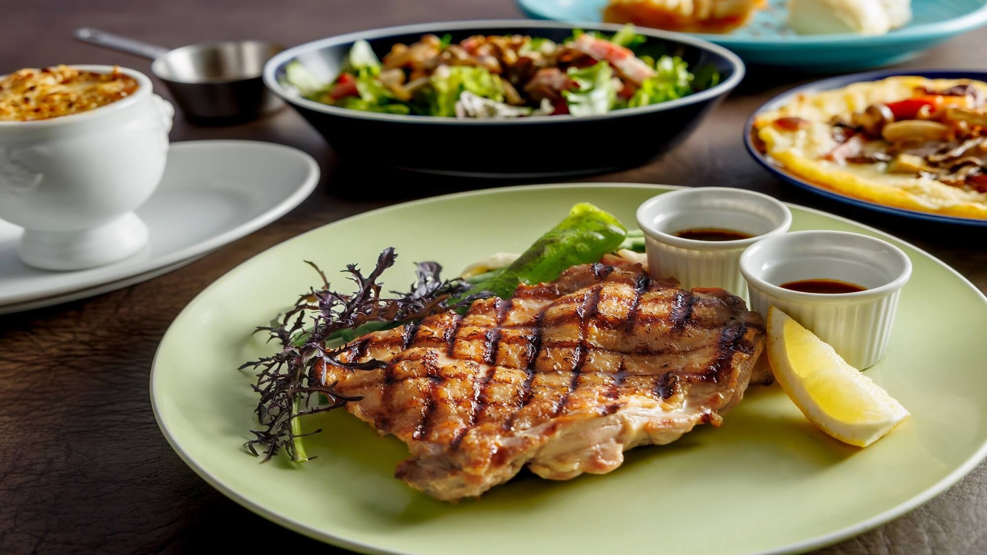 【お日にち限定】Karuizawa Grillで味わうディナー付きプラン(コテージ)