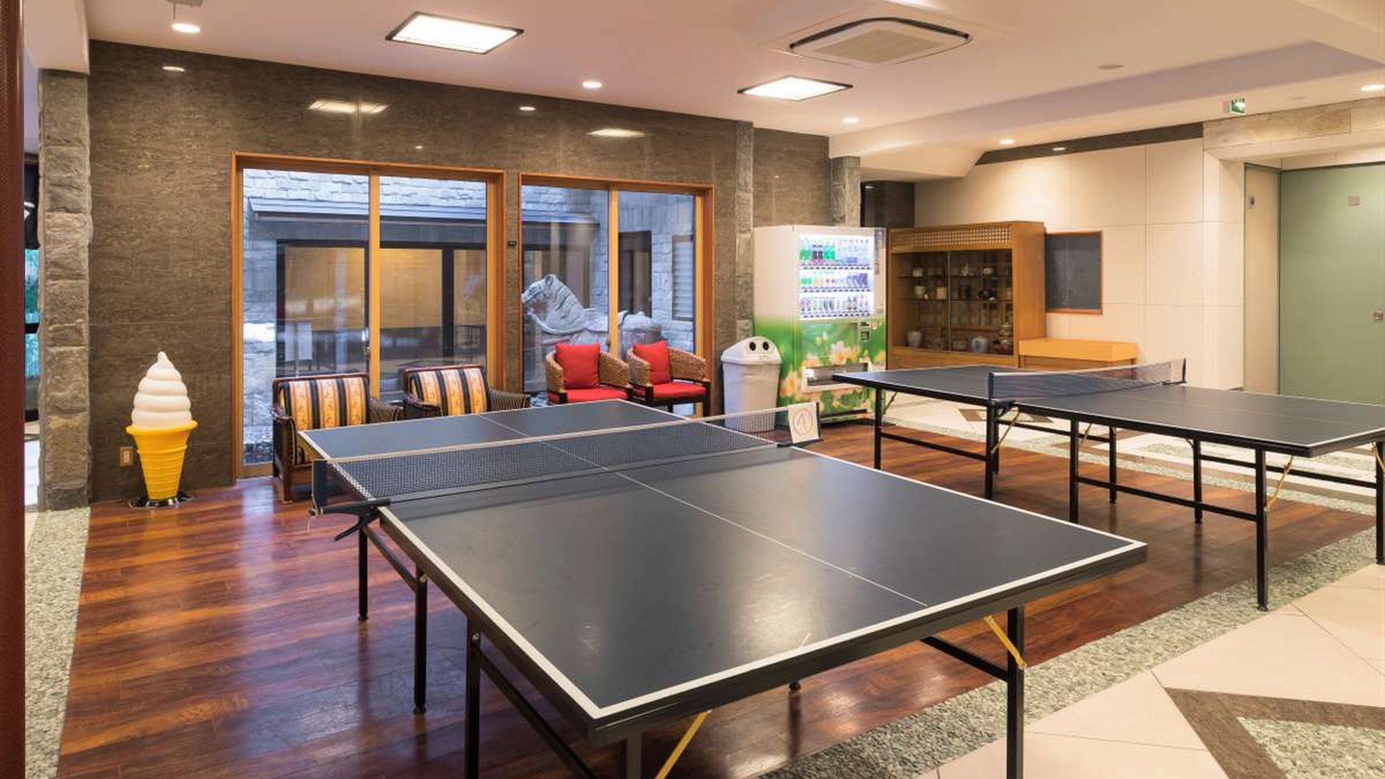 30分500円で卓球も楽しめます