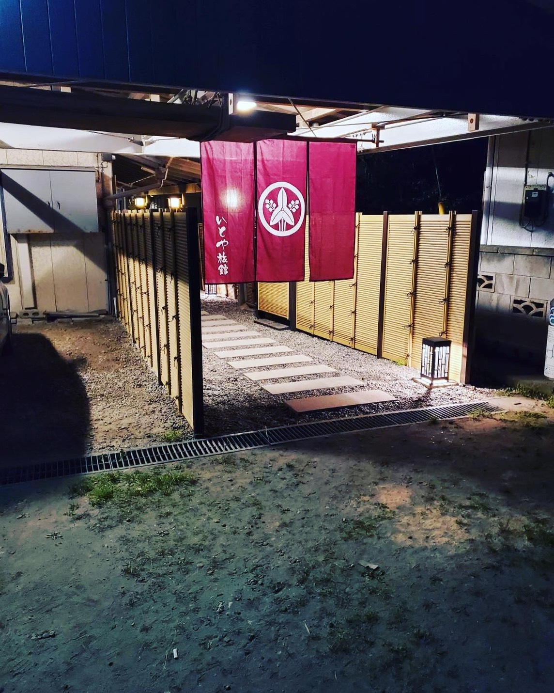 旅館入口