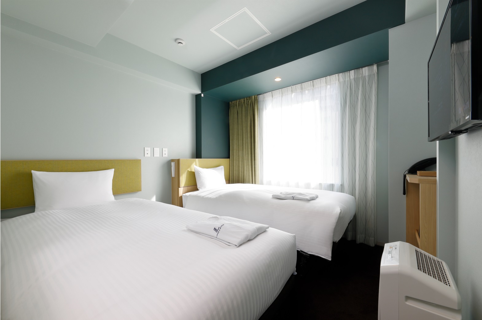 コンパクトツイン