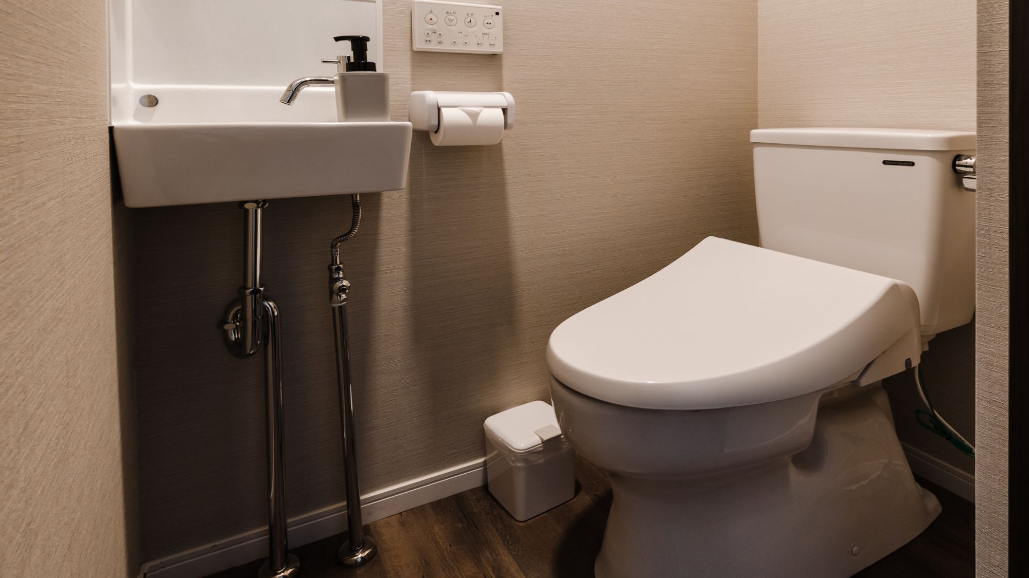 トイレ：温水洗浄便座付きで、清潔にご利用いただけます