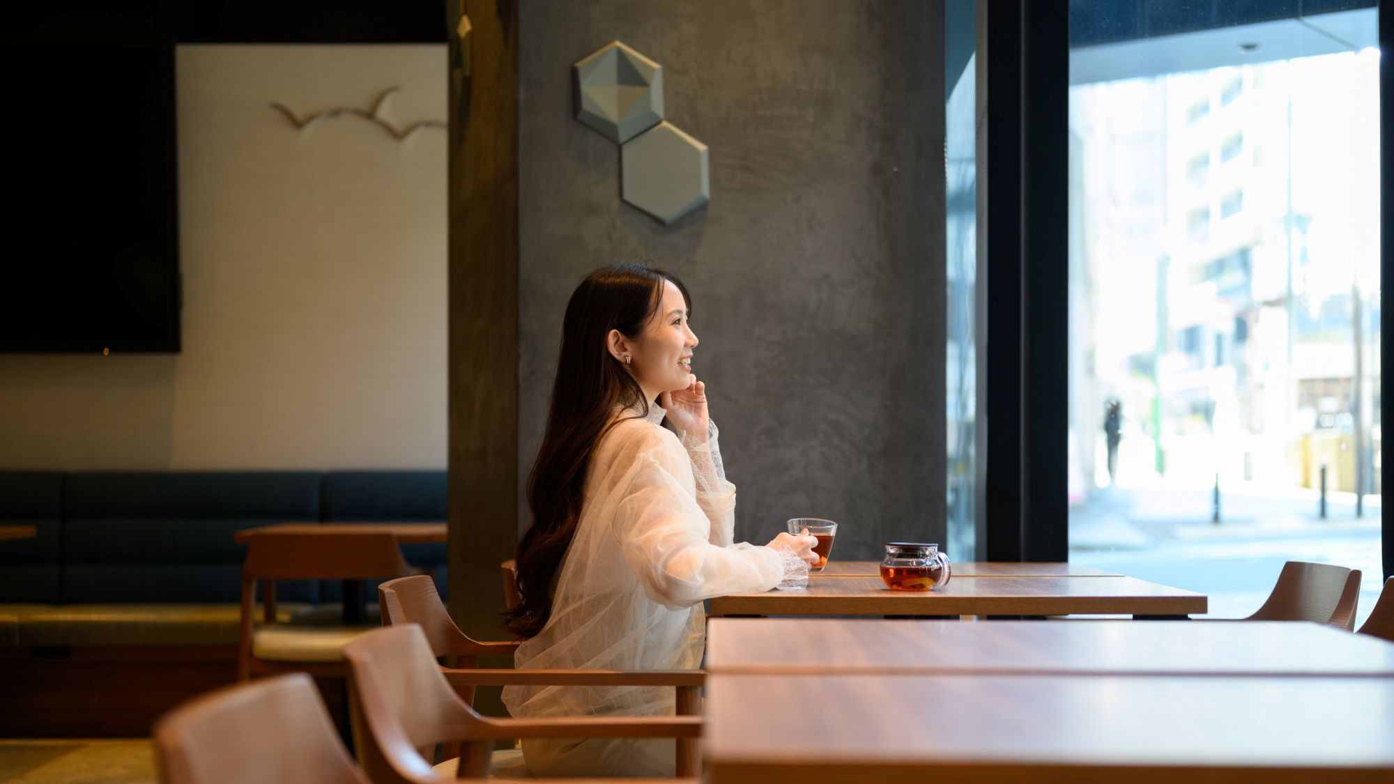 ご宿泊のお客様はCANVASラウンジで無料でコーヒーや紅茶をお楽しみいただけます。