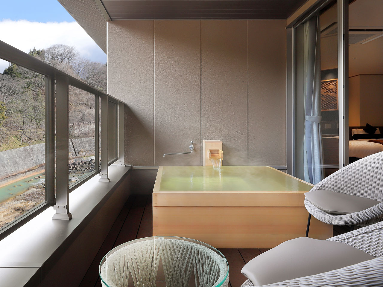 檜露天風呂付き67㎡モダン和洋室