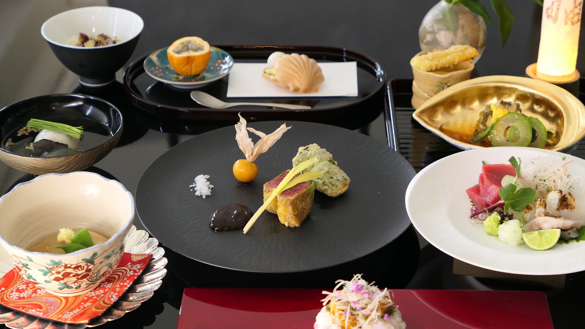 「旬の会席料理」を味わうプラン　＜夕朝食付＞