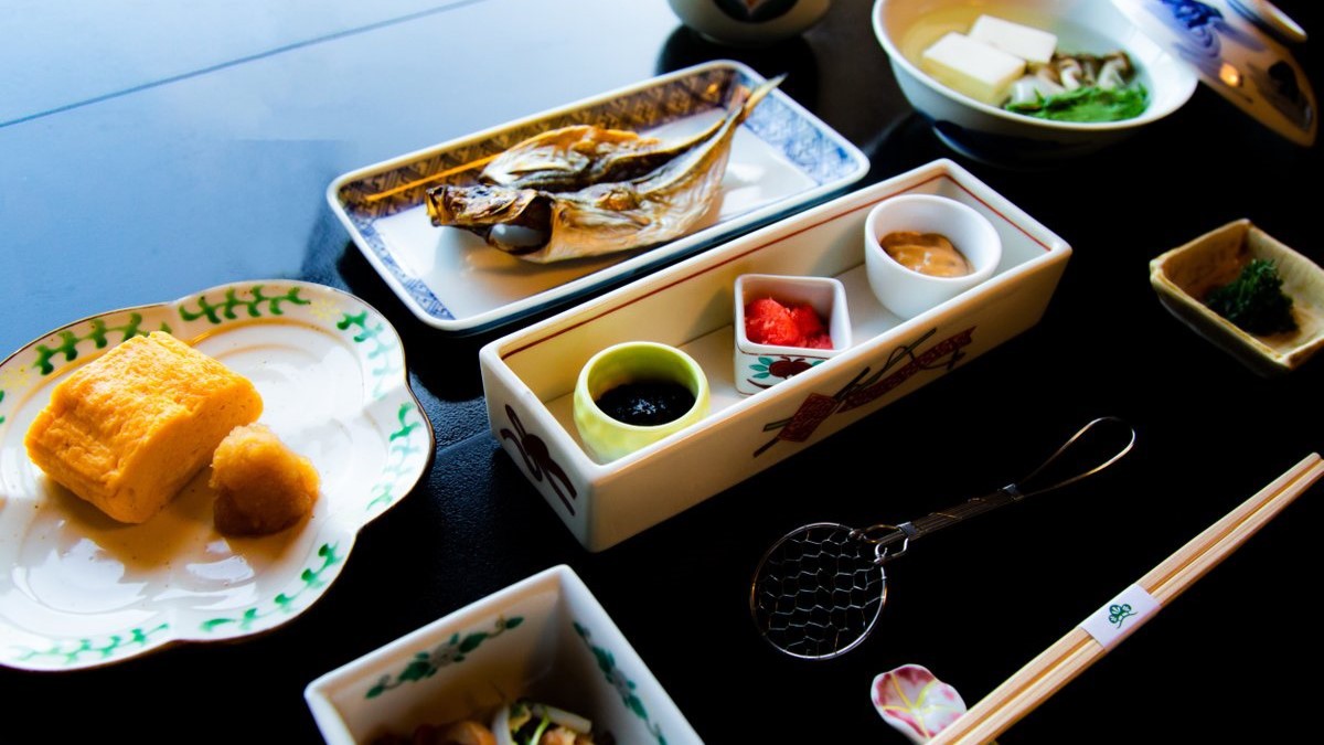 【朝食付】■お部屋食■遅い到着でも安心◆おこもり宿で和朝食と美肌の湯を堪能＜夕食なし＞