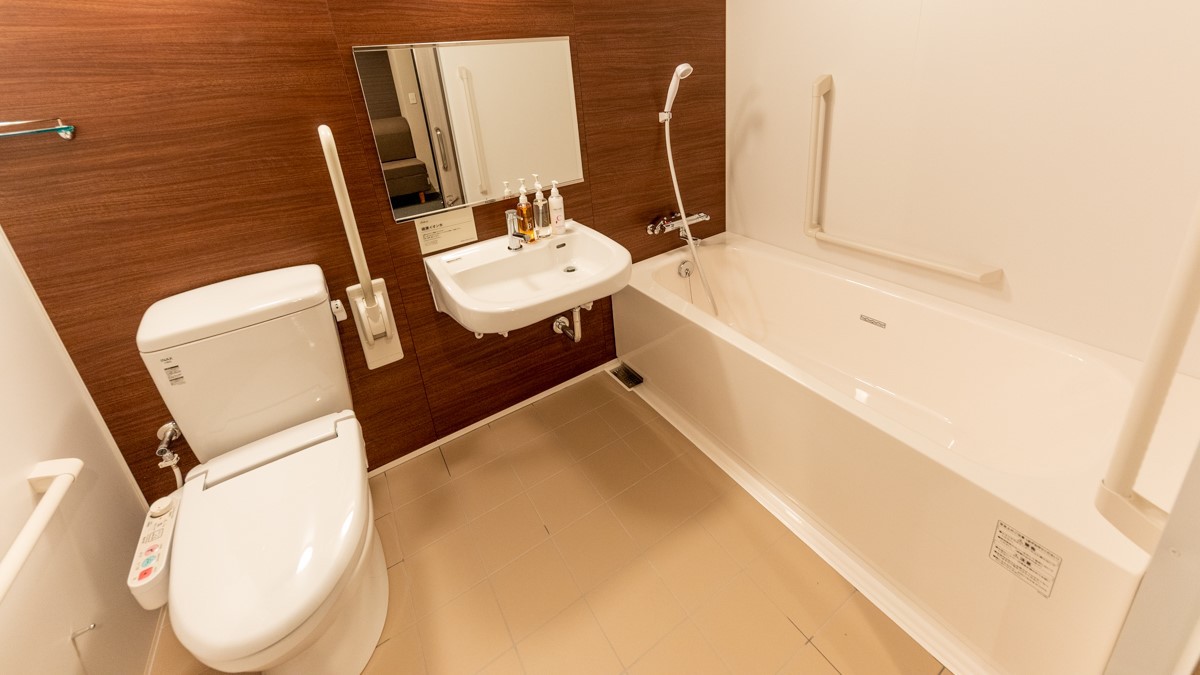 広くお使いいただけるユニットバスです♪