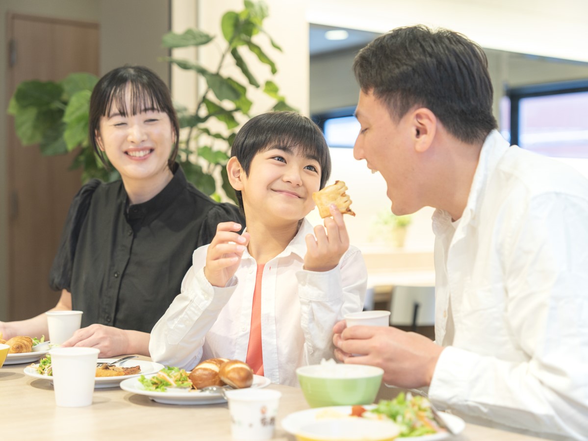 楽しいお食事で元気チャージ！