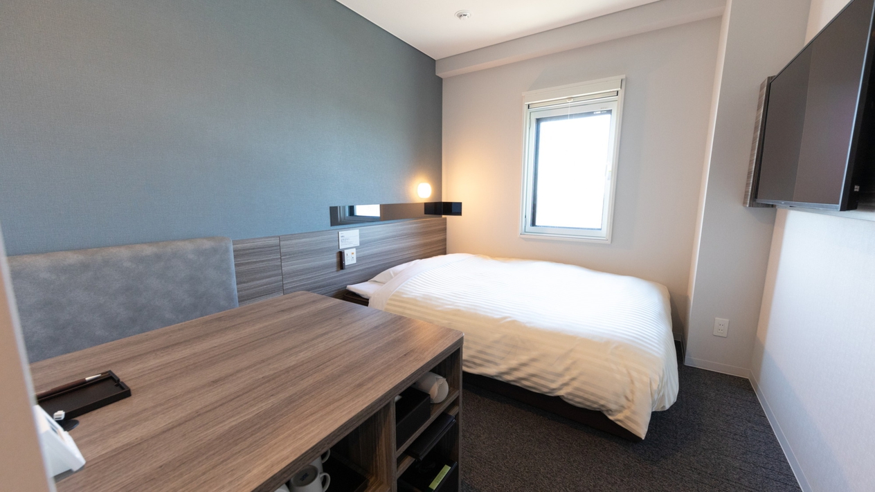 広々としたベッドでごゆっくりおくつろぎ頂けます