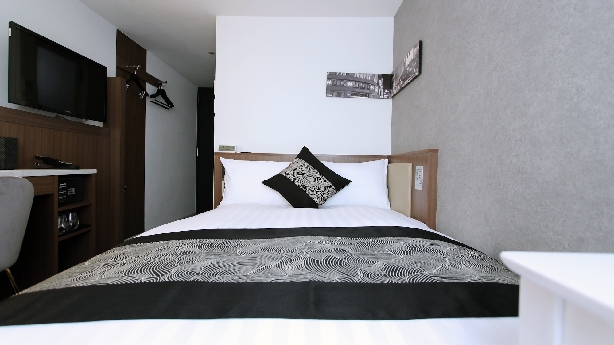 【YA-MAN&times;KOKO】ヤーマンコンセプトセミダブルルーム