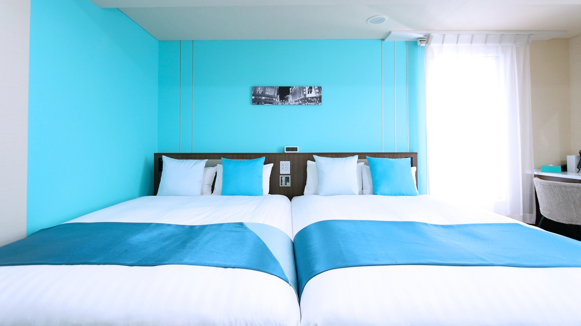 【 YA-MAN&times;KOKO 】フェイスリフトファミリーツイン - ヤーマンコンセプトルーム -