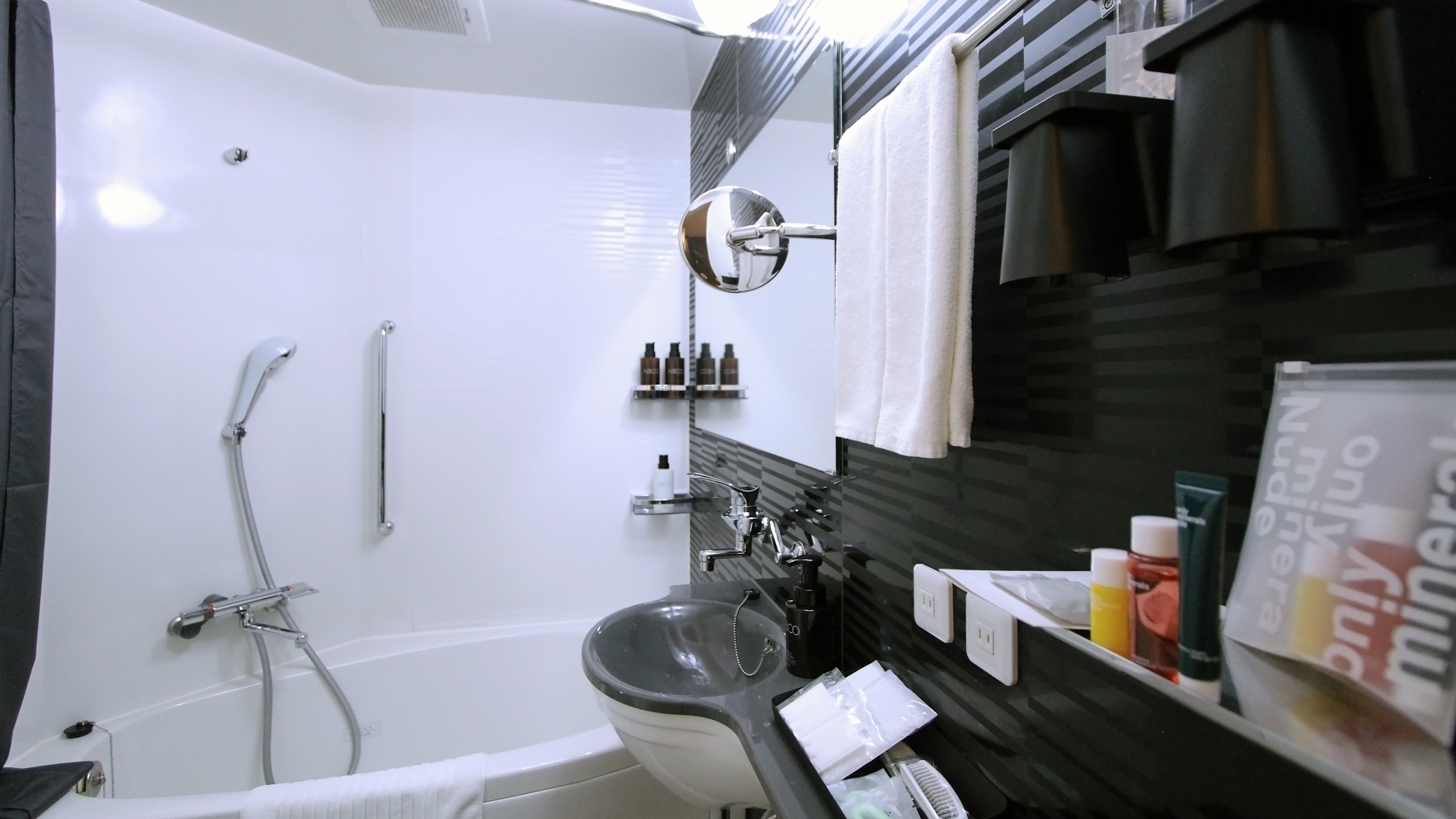 YA-MAN Room
