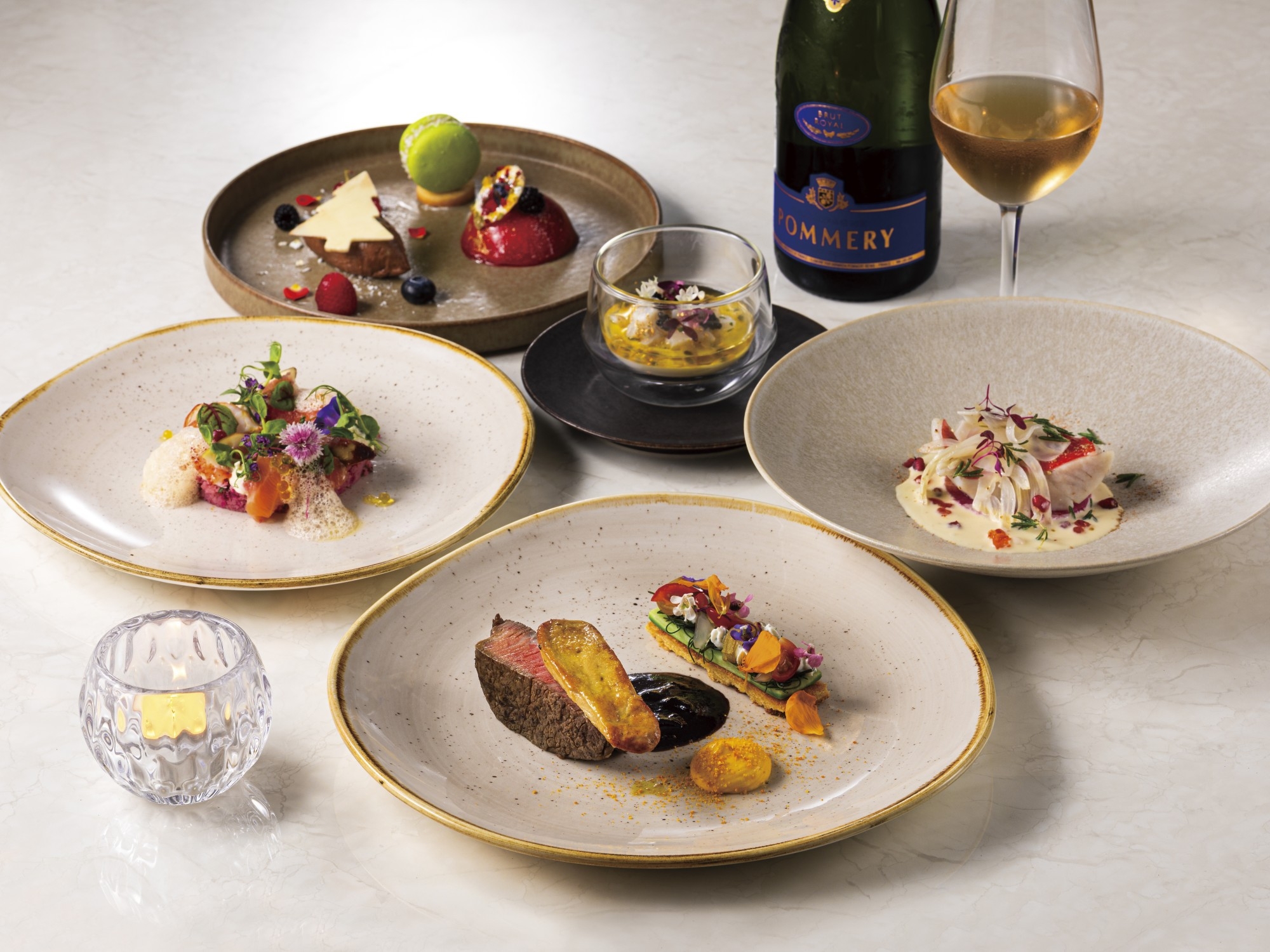 【Xmas Dinner】クリスマスは特別なディナーを！フレンチフルコース付き【第1部17:30〜】