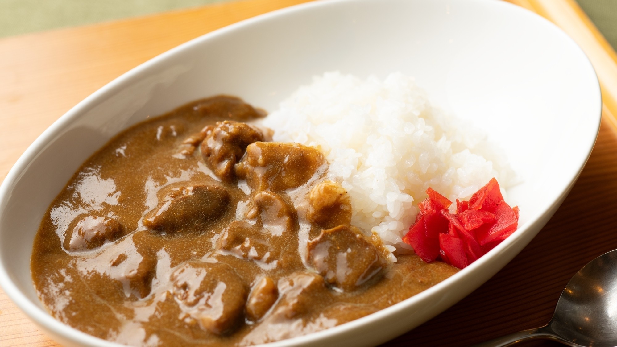 【朝食】牛匠オガタの牛肉を使った「前沢牛カレー」