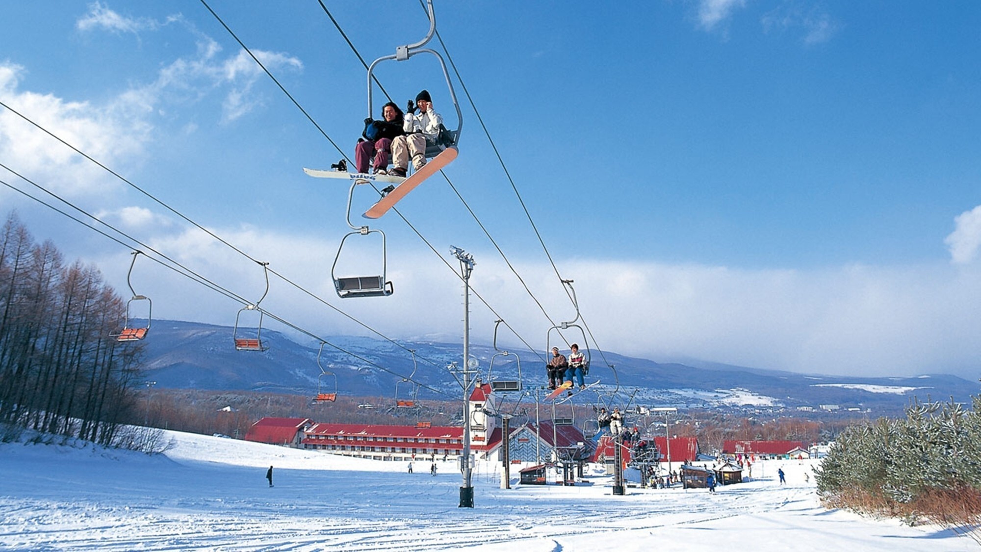 周辺観光│八幡平リゾートスキー場（車で約25分）