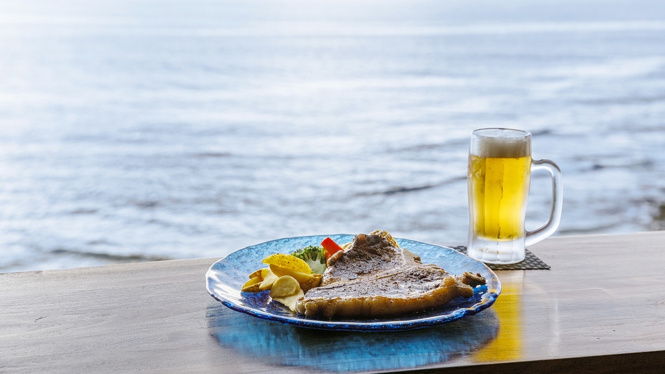 【連泊割】オーシャンビューで楽しむ老舗ステーキや砂辺の人気沖縄料理店♪選べる沖縄グルメ♪【２食付】