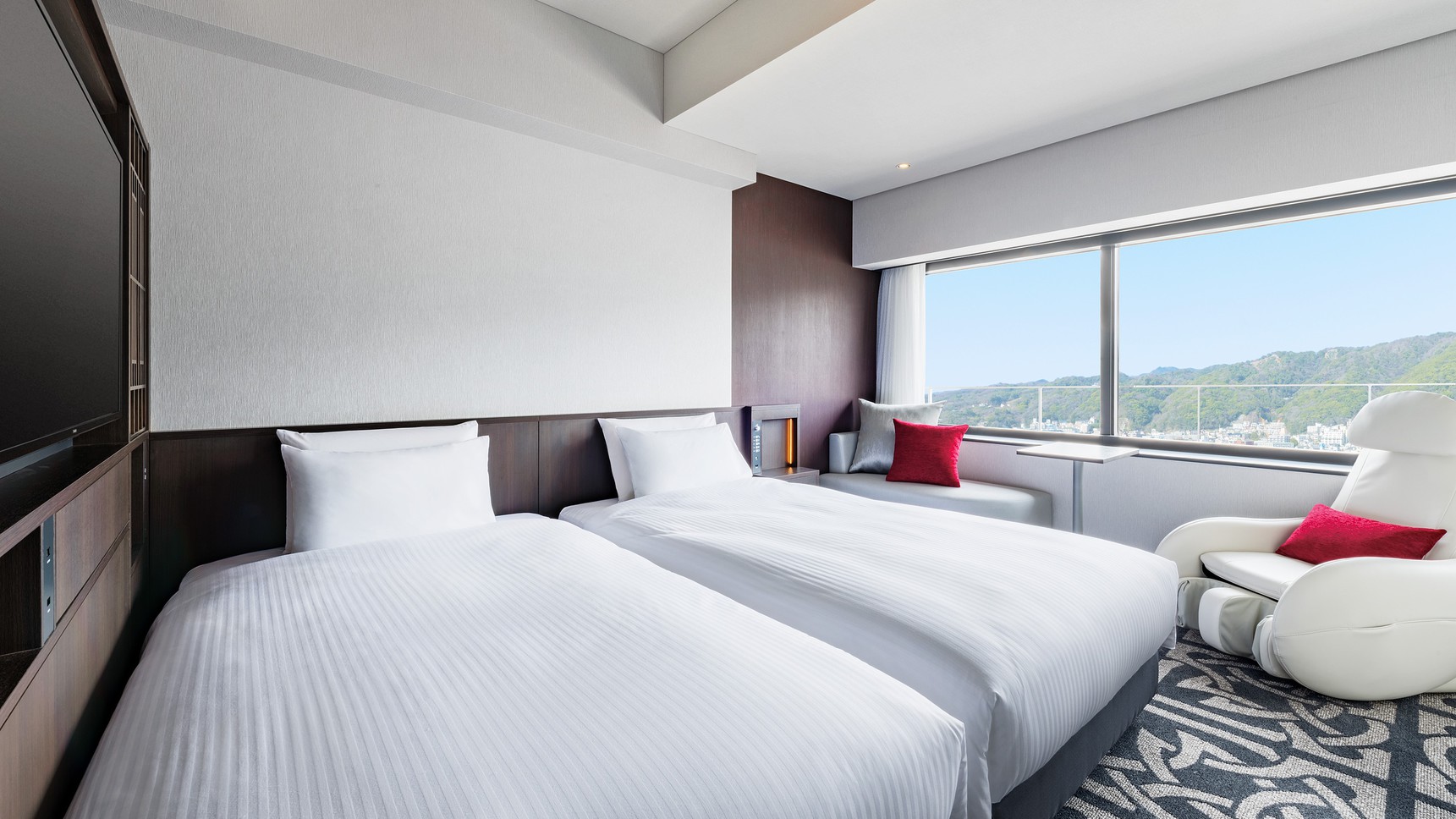 高層階ツイン（山側）【禁煙】～広さ26.0平米～