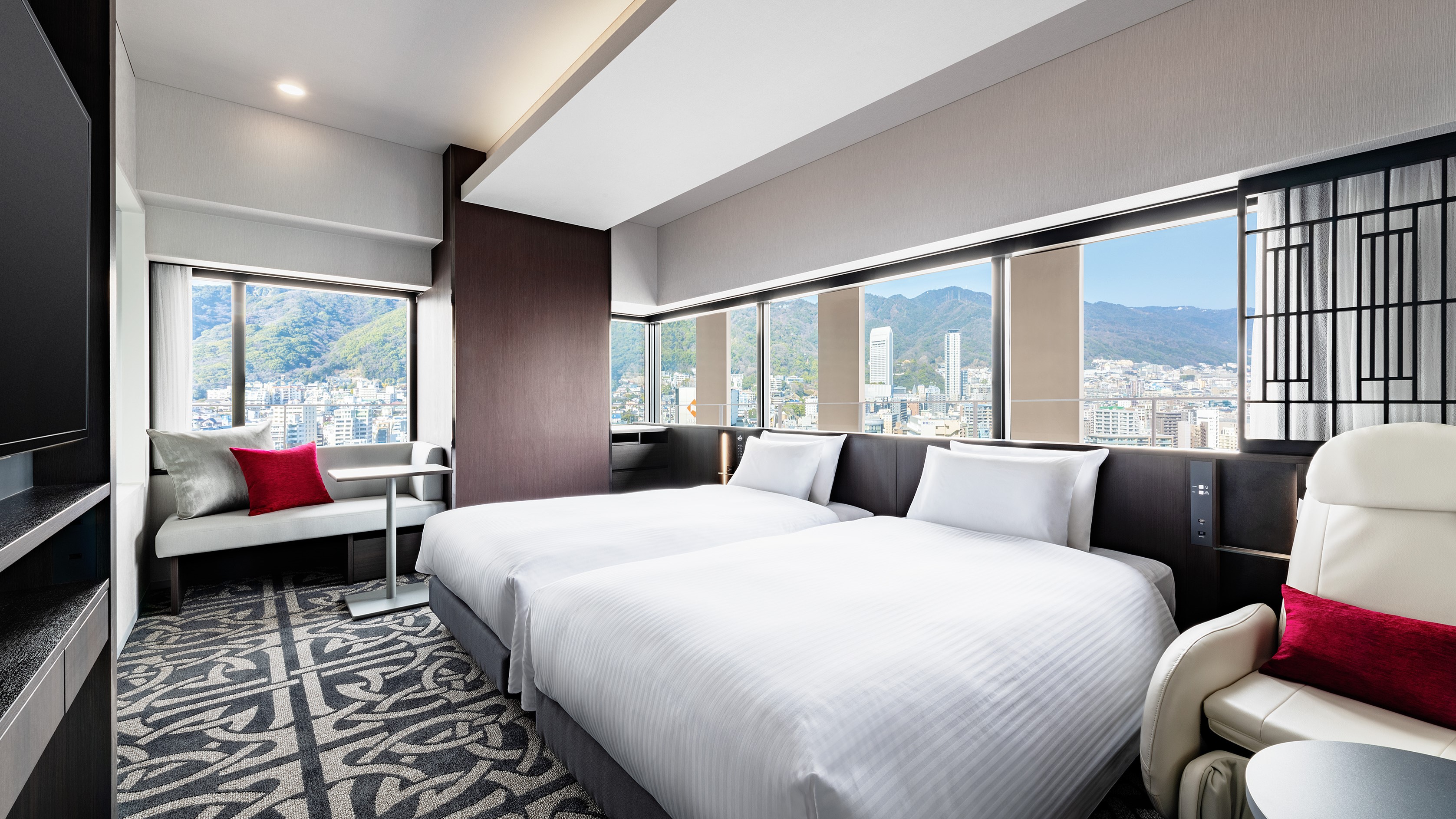 コーナーツイン(山側)【禁煙】～広さ26.0平米～