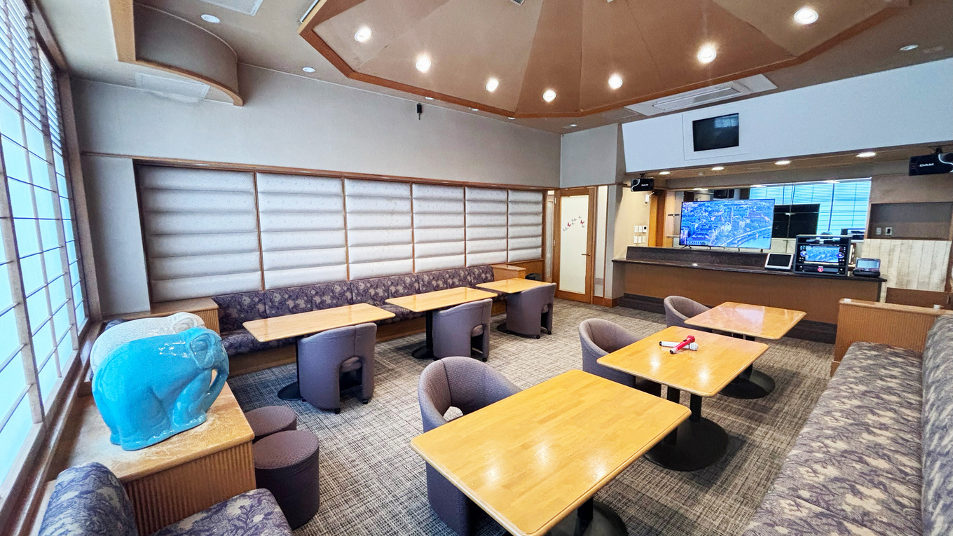 【スタンダード】1泊2食付創作和食膳＋ハーフバイキングプラン