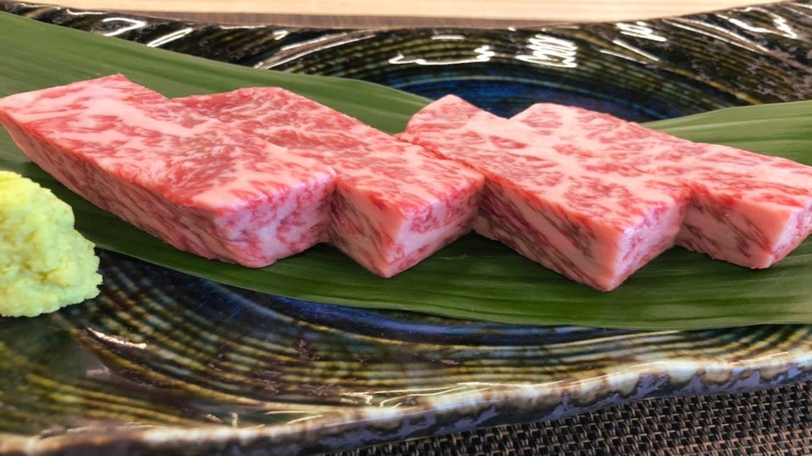 【特別料理】信州プレミアム牛ステーキ付　1泊2食創作和食膳＋ハーフバイキングプラン