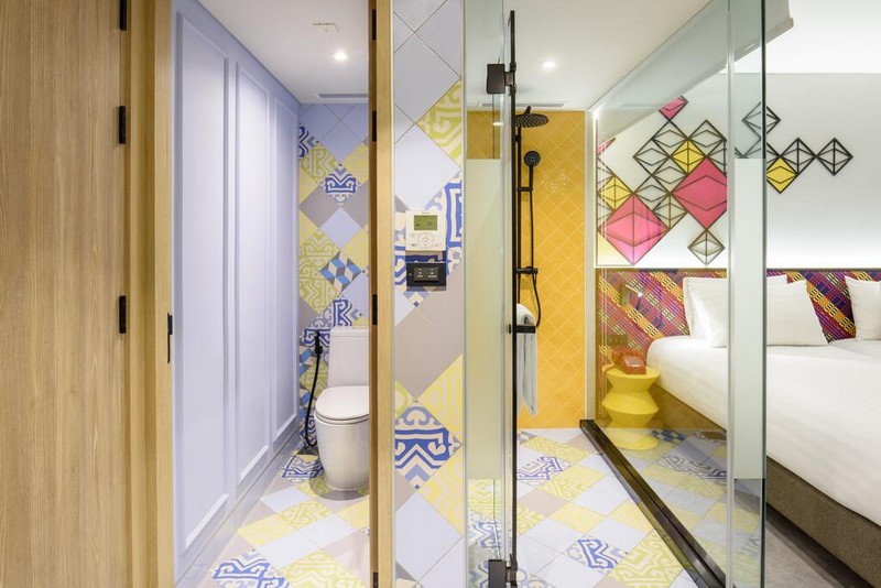 スーペリアキングベッドルーム