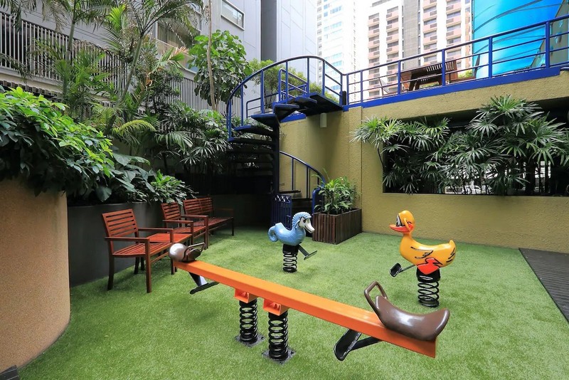 プレイグラウンド