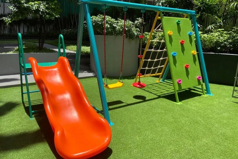 プレイグラウンド