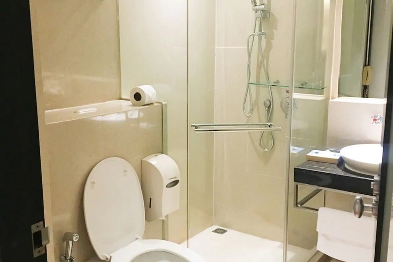 1ベッドルームジュニアスイート　シャワールーム