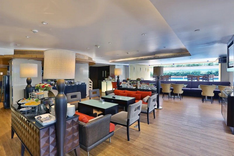 リキッド レストラン & バー