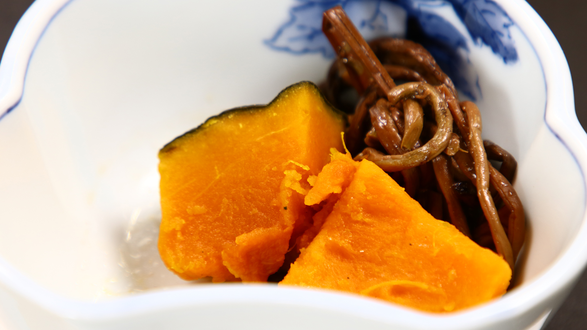 【夕食一例】優しい味付けの煮物*