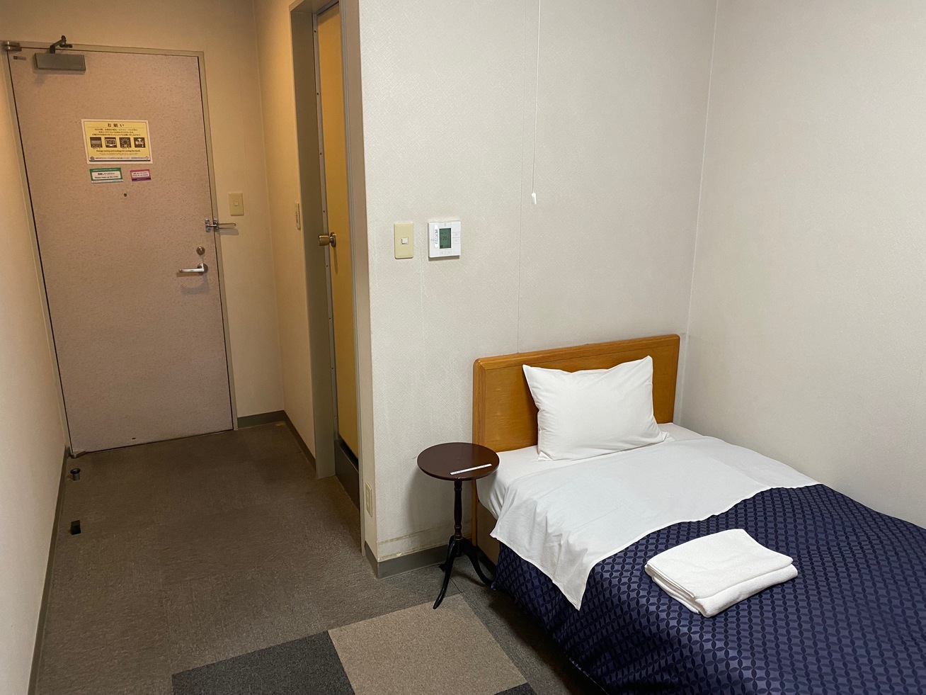 ◆喫煙◆シングル  12平米◇Wi-Fi完備