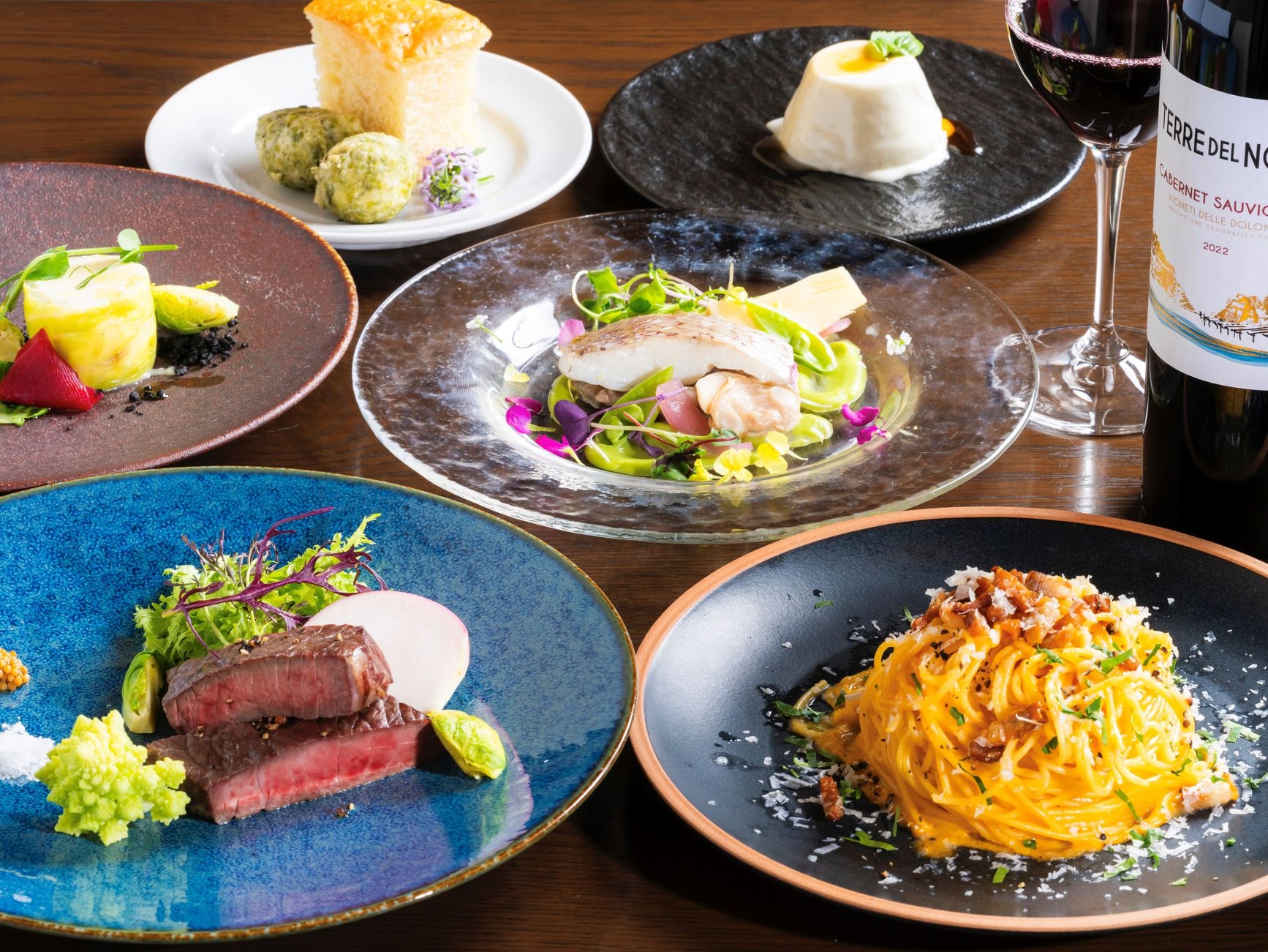 【スペシャルディナー】スパークリングワインで乾杯 Puntaで特別なお料理に舌鼓 2食付き