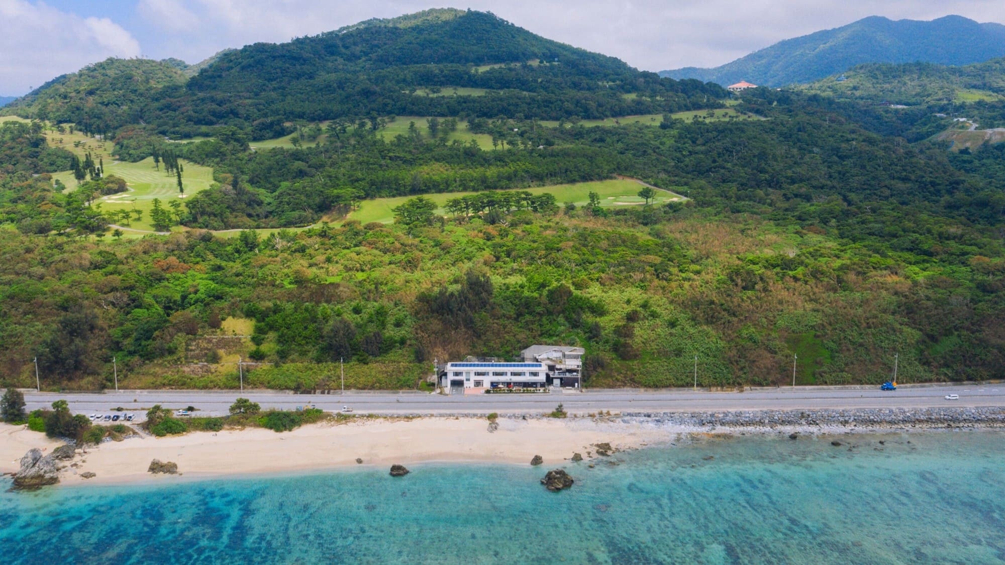 【目の前で素潜り体験！】ゴリラチョップで楽しむシュノーケルセット付きプラン