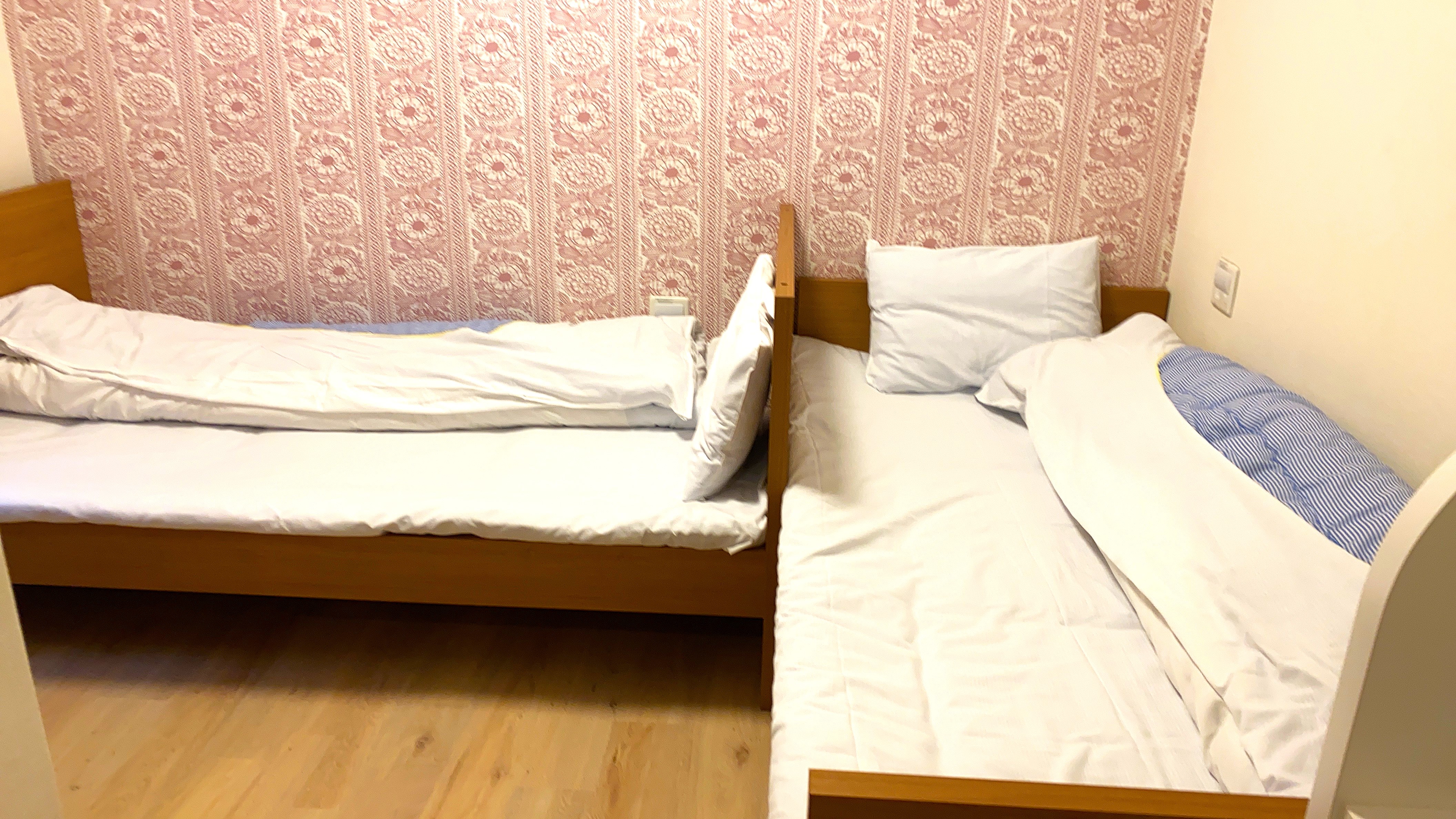 2ベッドルーム寝室