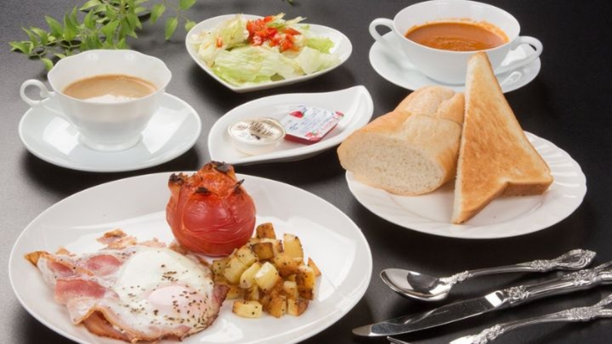 ◆ドイツ人シェフ特製の卵料理、ポテト料理、日替わりのスープがついたボリューム満点の朝食です