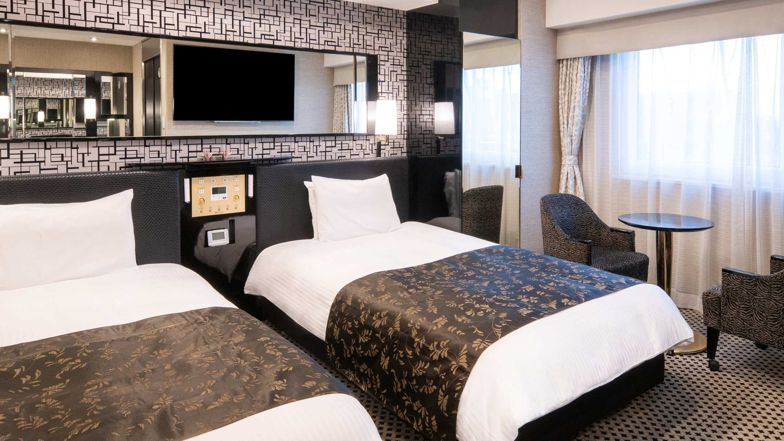 デラックスツイン