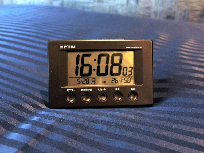 ◆目覚まし機能付き時計◆　全客室標準設置