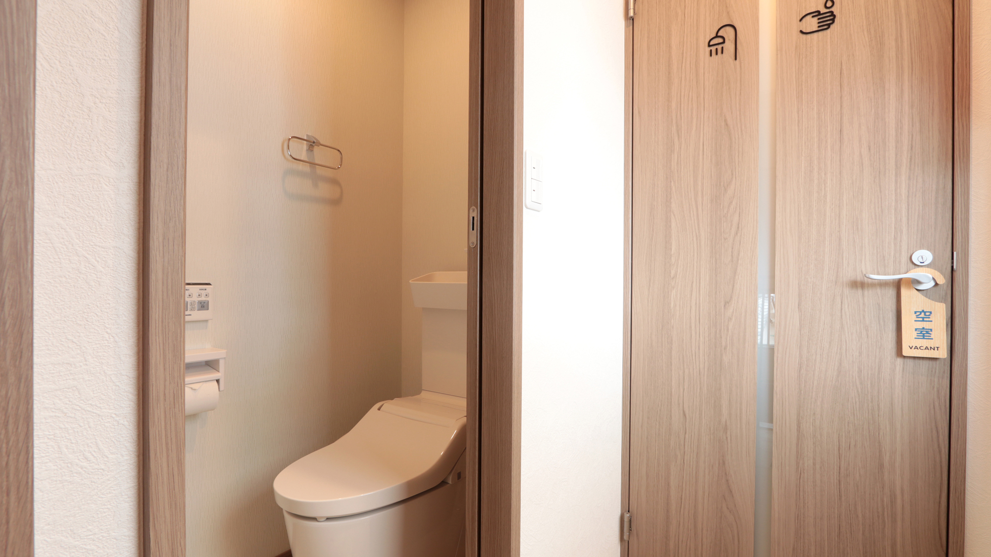 【3階共用トイレ】