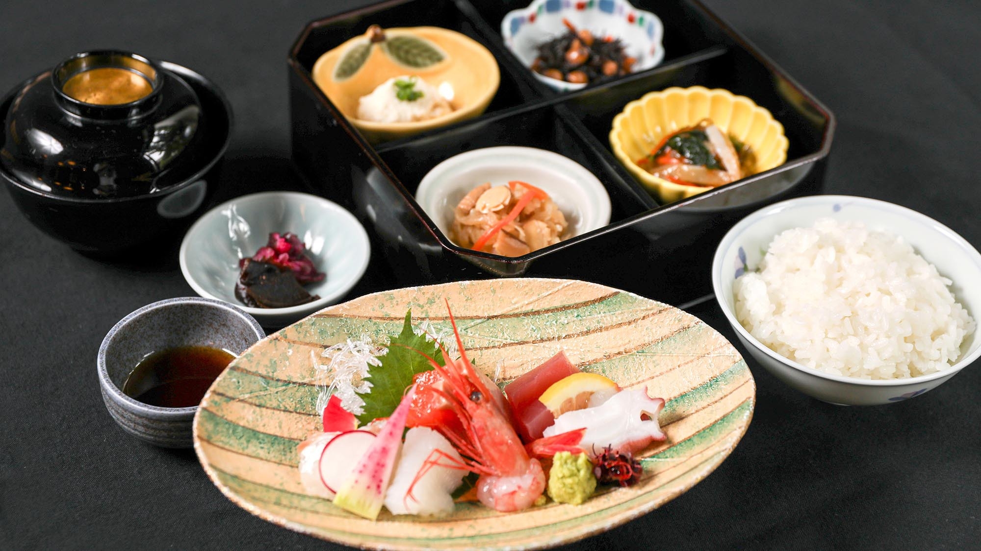 お手軽！【1泊2食付・お造里と松花堂プラン】福井の魚介をお手軽に満喫！温泉でお肌しっとり