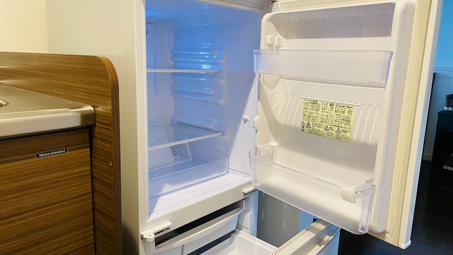【客室備品】冷蔵庫