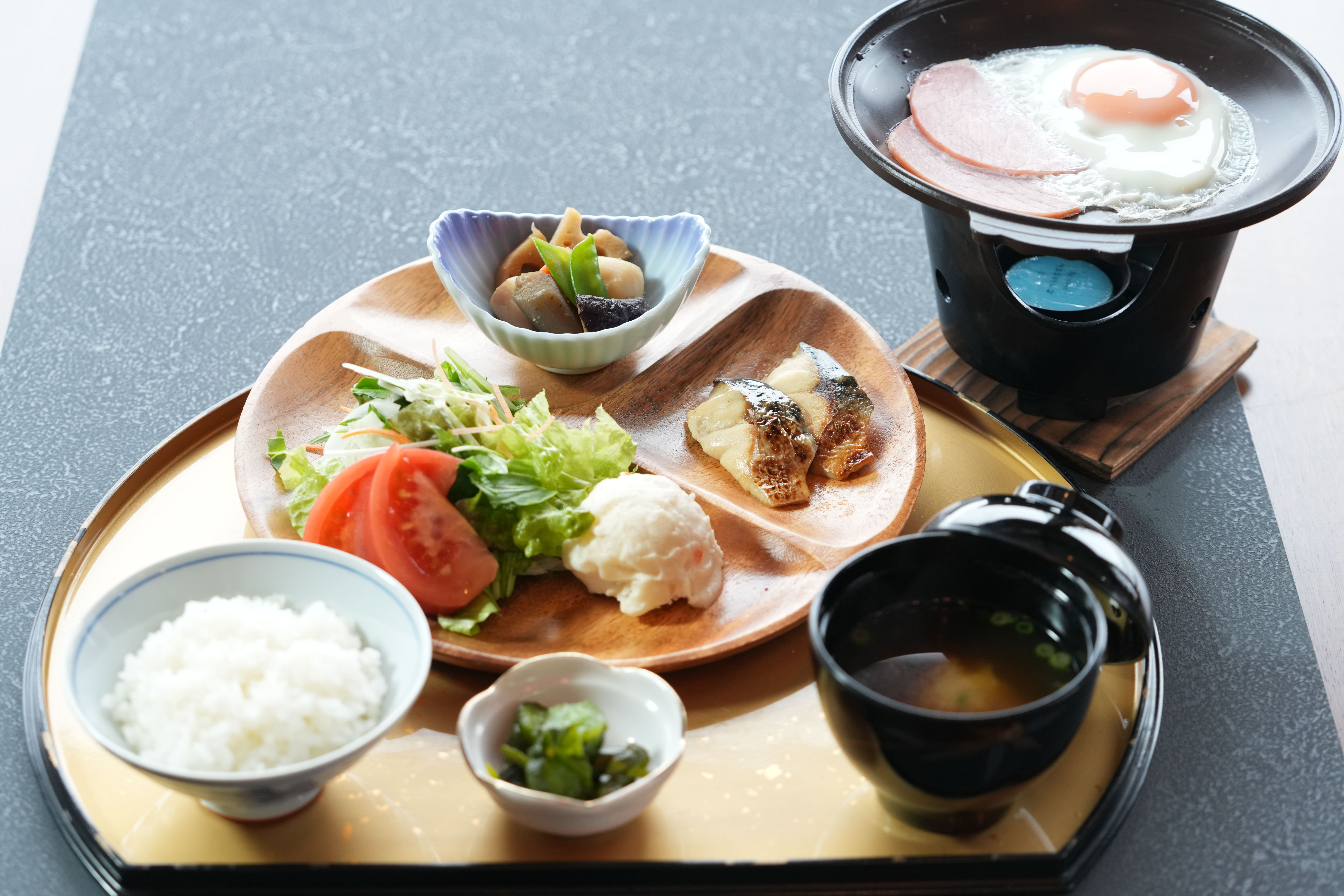 レストラン料理イメージ