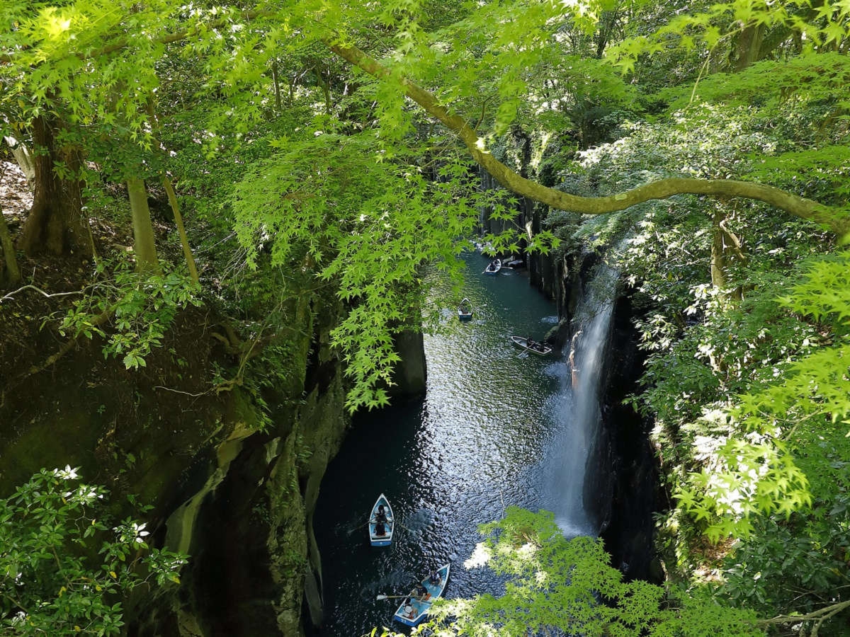 【素泊まり】寛ぎの離れ客室｜和モダン客室で癒しの時間、高千穂観光の拠点やビジネス利用にも