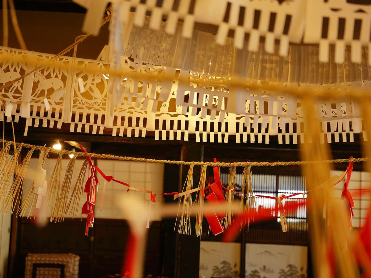 神楽宿：食事処「宵殿屋敷」