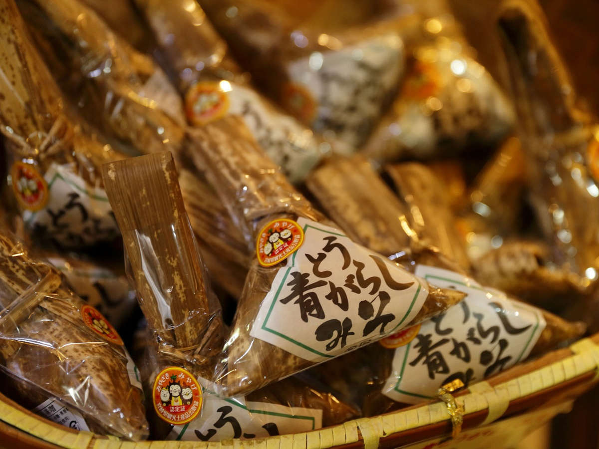 ばあちゃんの秘伝：青とうがらしみそ