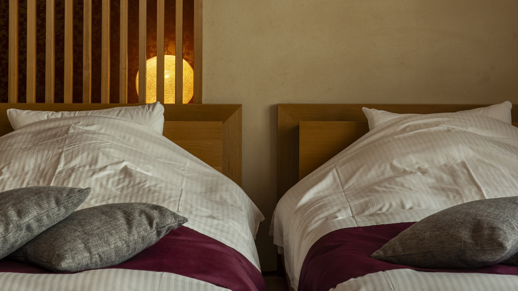 離れ和洋室【香具山】（ツイン＋4.5畳）