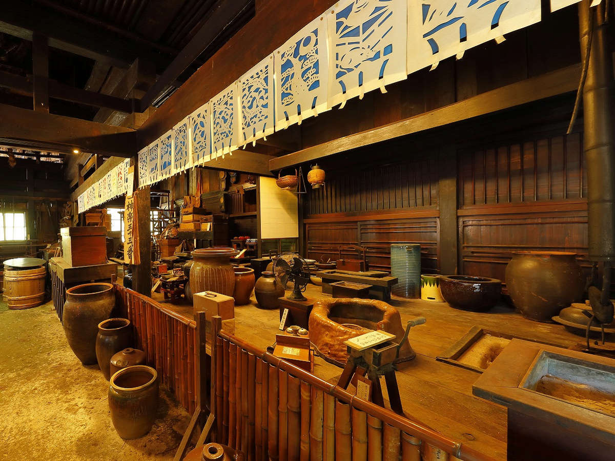 神楽宿：民族資料「蔵」