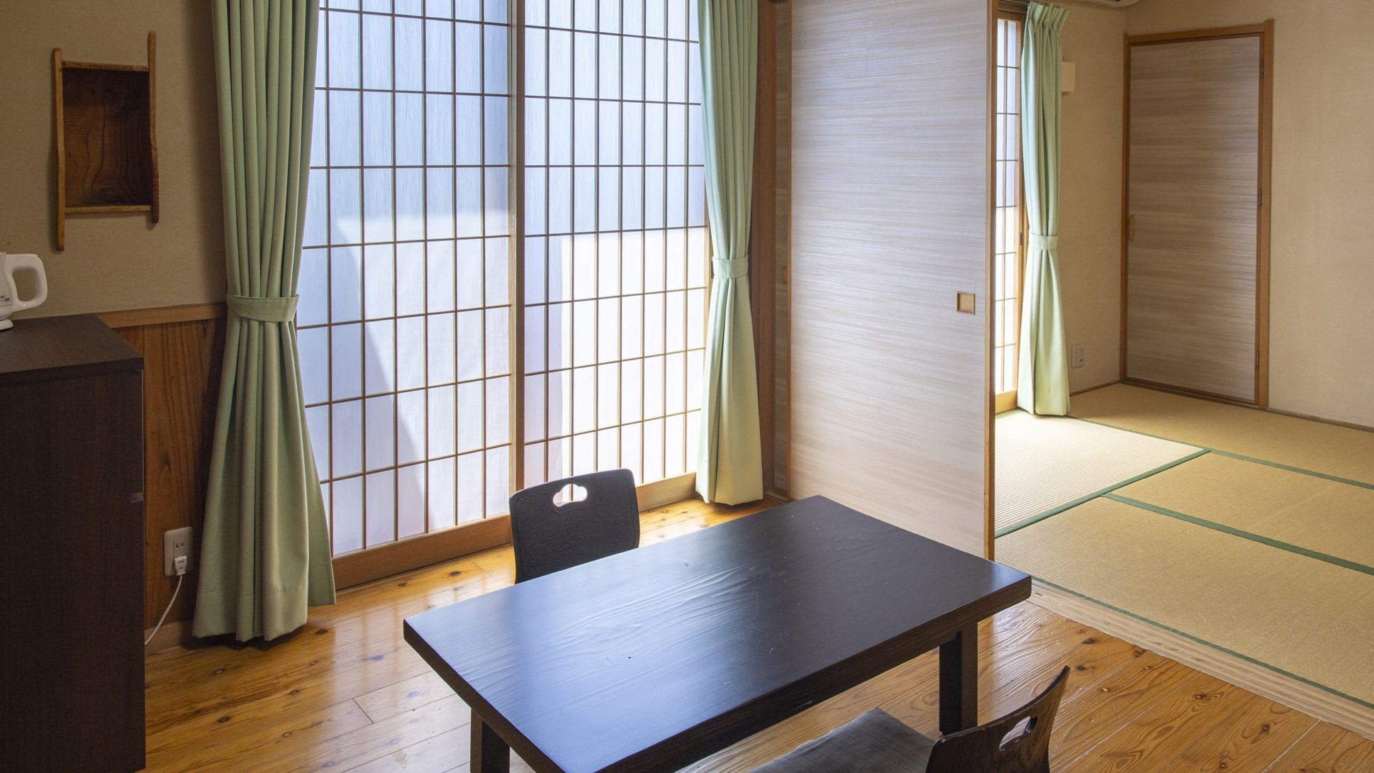 離れ和室【山吹】（6畳＋4.5畳）