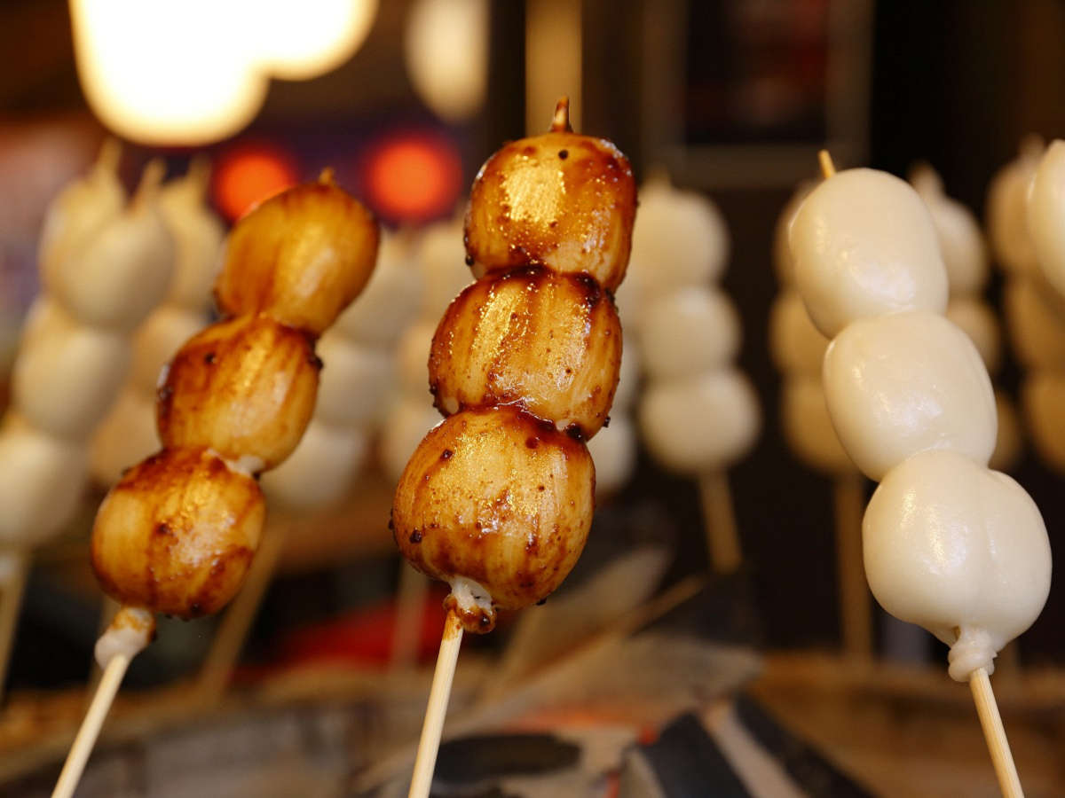 千穂の家：焼きだんご