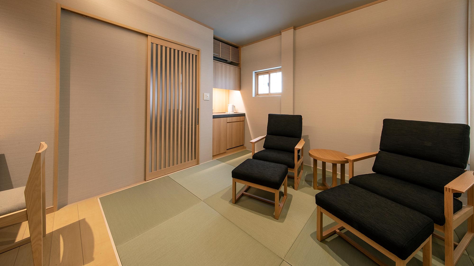 本館客室スタンダードツイン【302～305号室】