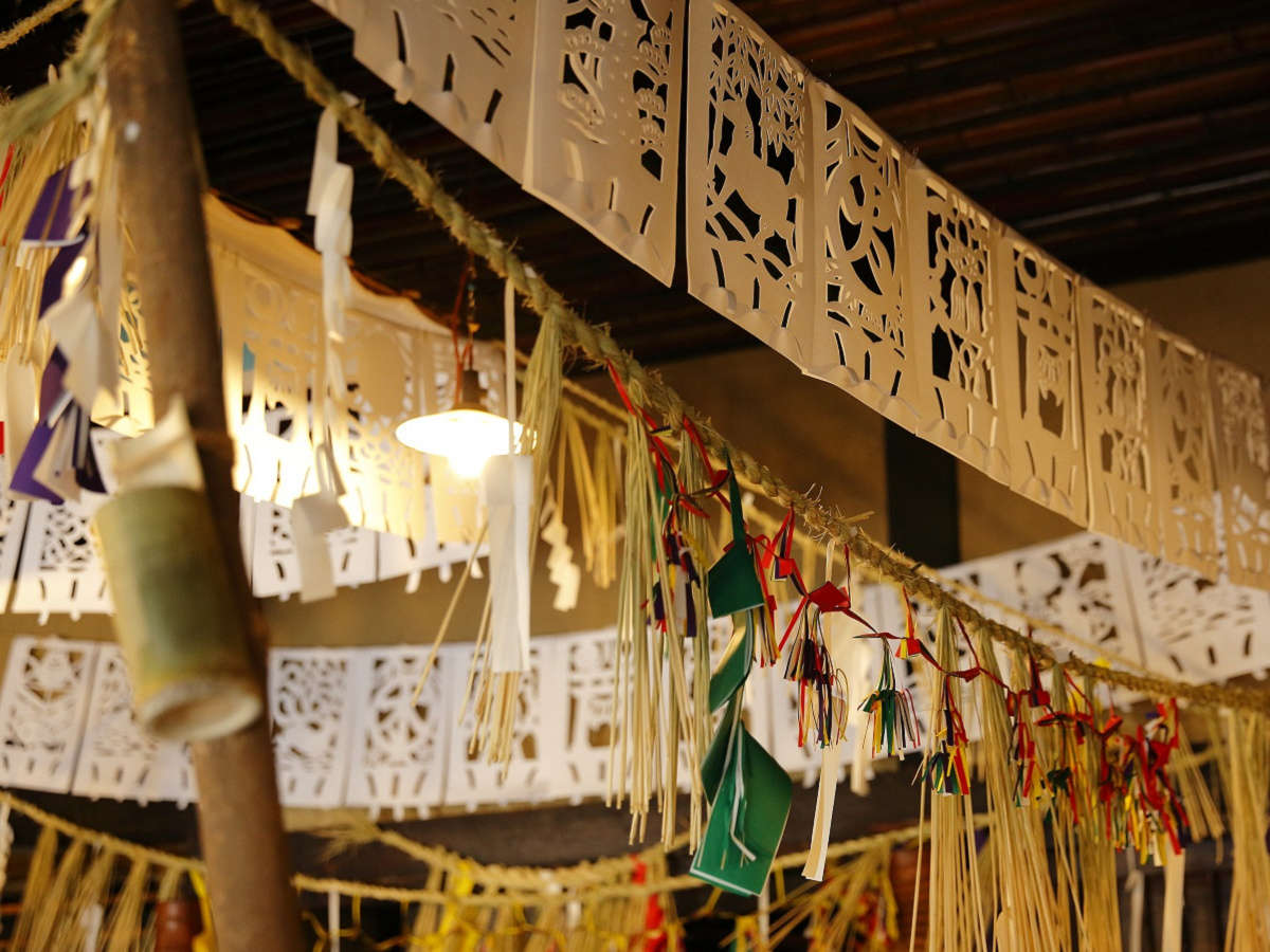 神楽宿：食事処「宵殿屋敷」